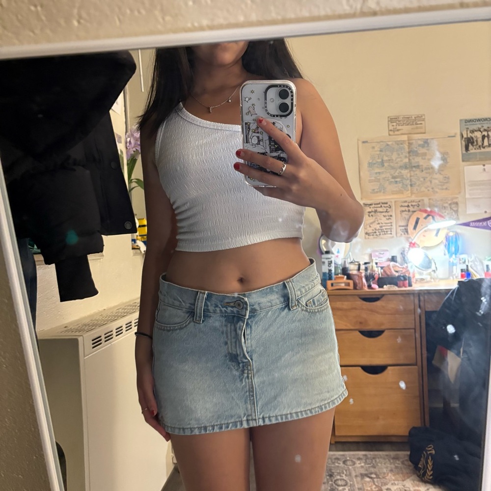 American Eagle Outfitters White Tank Top